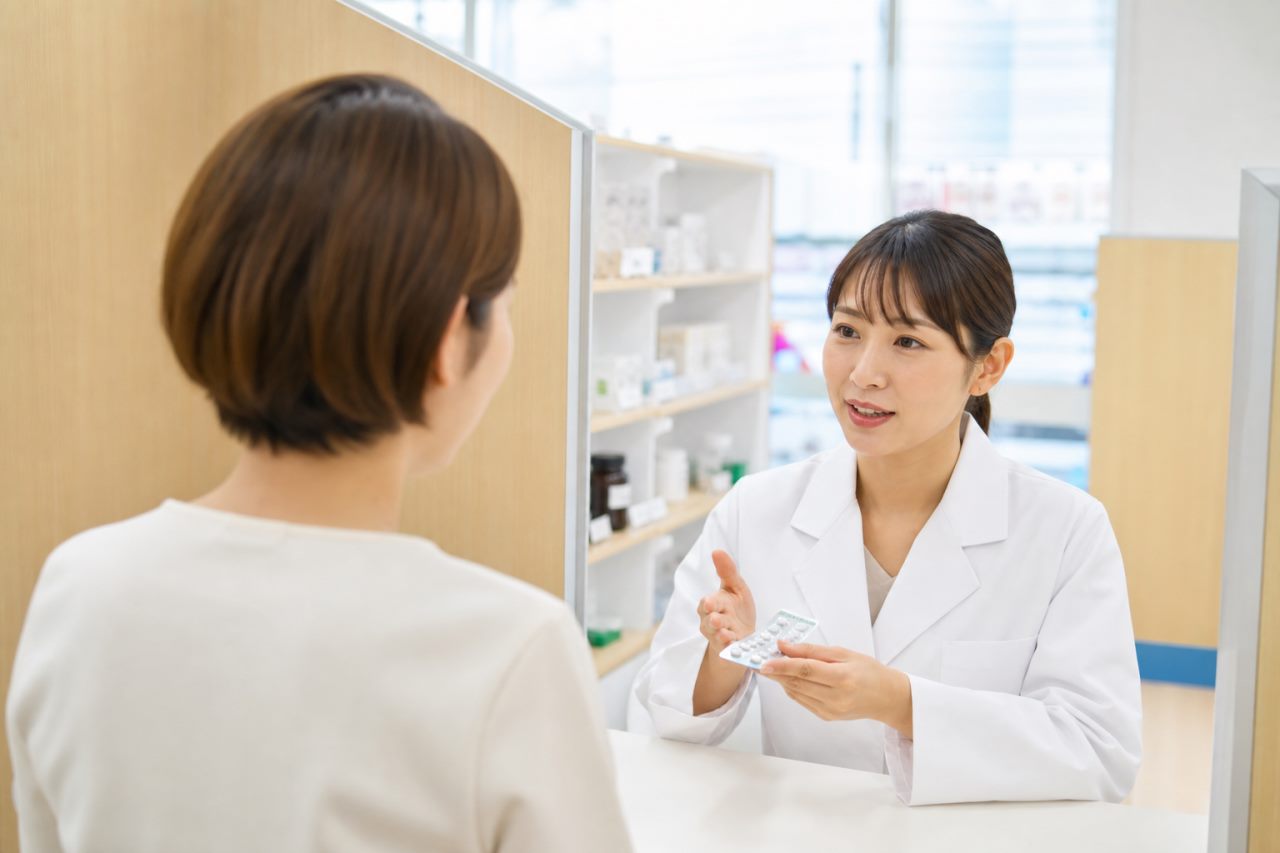 相談環境について確認する薬剤師のイメージ